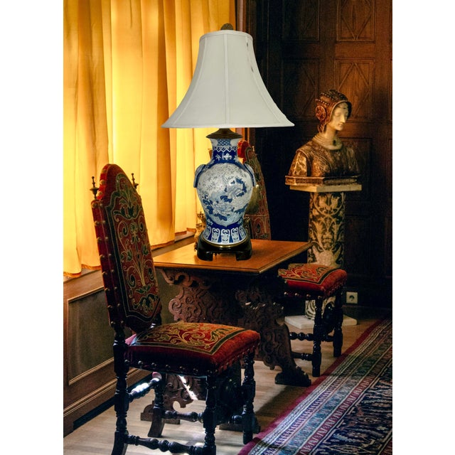 Vintage Chinese Blue and White Floral Porcelain Table Lamp on Ming Style Wood Stand For Sale - Image 12 of 13