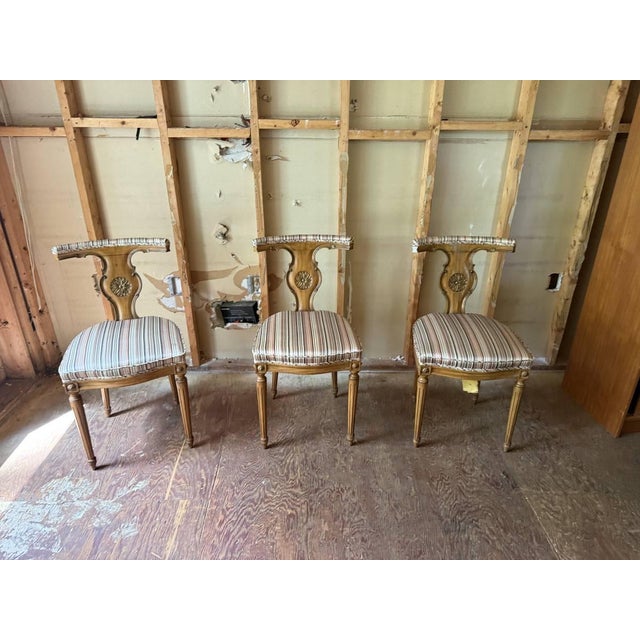Art Nouveau Mid 20th Century Set of 4 Neoclassical Style Dining Chairs For Sale - Image 3 of 17