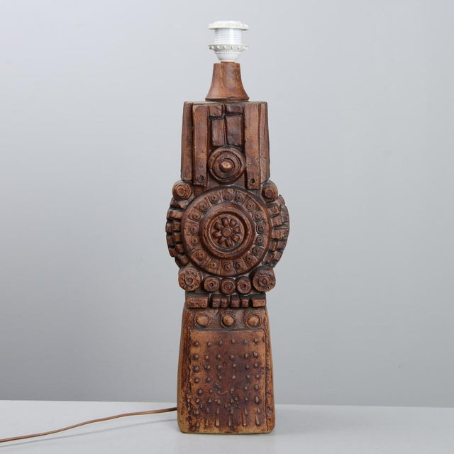 Bernard Rooke sculptural ceramic table / floor lamp England 1960, monogram signed. Without lampshade. Height to lampholder...