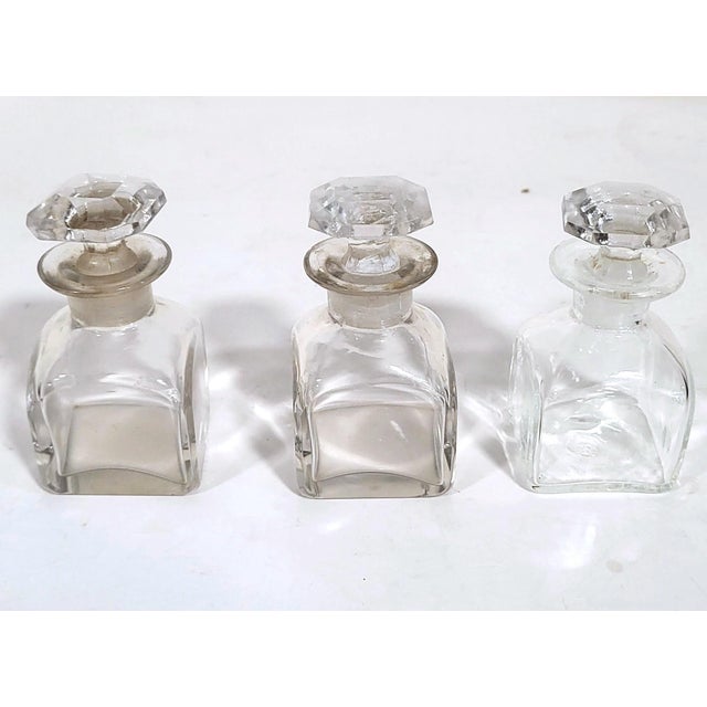 Antique English Mahogany 3 Bottle Box Gentleman's Spirit Decanter Caddy For Sale - Image 14 of 15