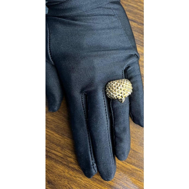 Hedgehog Spikey Emerald Eyes 18k Gold Statement Unique Cute Animal Ring, Size 6 For Sale - Image 11 of 15