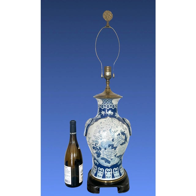 Chinese Vintage Chinese Blue and White Floral Porcelain Table Lamp on Ming Style Wood Stand For Sale - Image 3 of 13