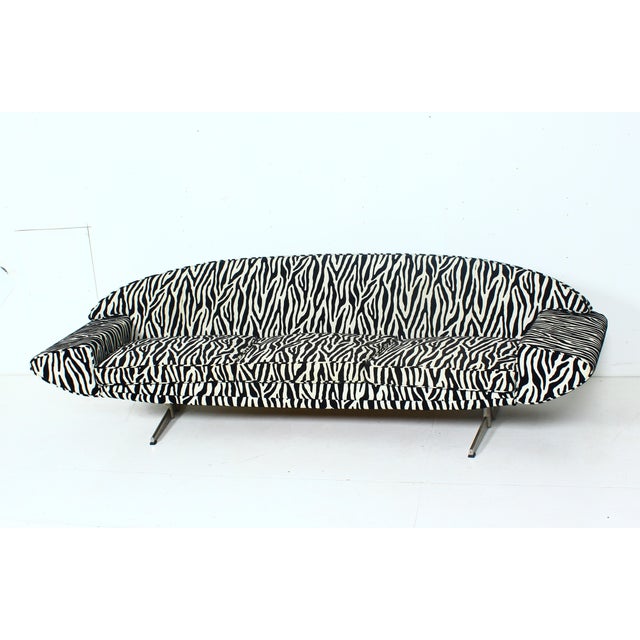Curved Capri Three-Seat Sofa with Zebra Upholstery from Johannes Andersen, 1965 For Sale - Image 12 of 15