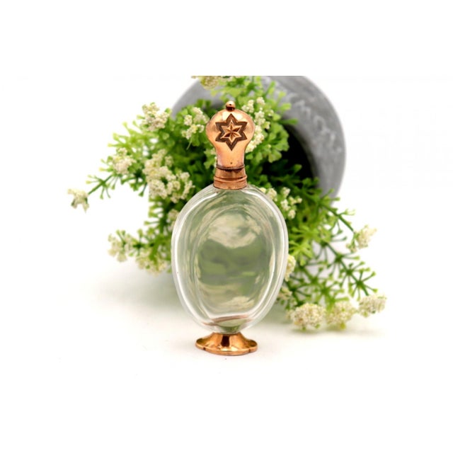 Perfume Bottle, Made of Glass and 15k Gold For Sale - Image 4 of 6