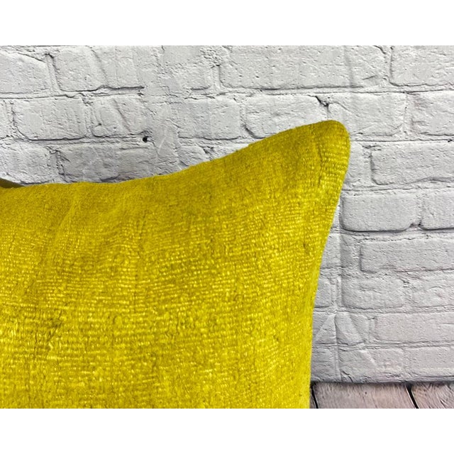 Turkish 20 x 20 Hemp Pillow Turkish Cushion Natural Green Pillow Cushion Cover For Sale - Image 3 of 4