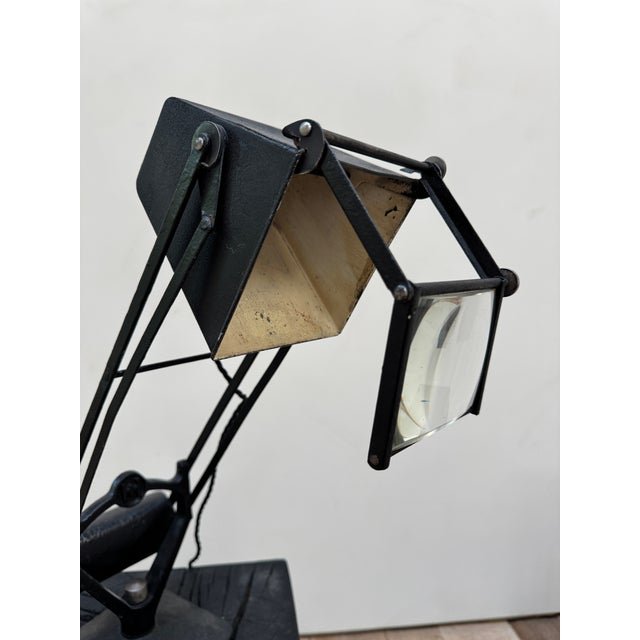 1940s 1940s Hadrill & Horstmann 'Pluslite' Counterbalance Lamp With Magnifying Glass For Sale - Image 5 of 12