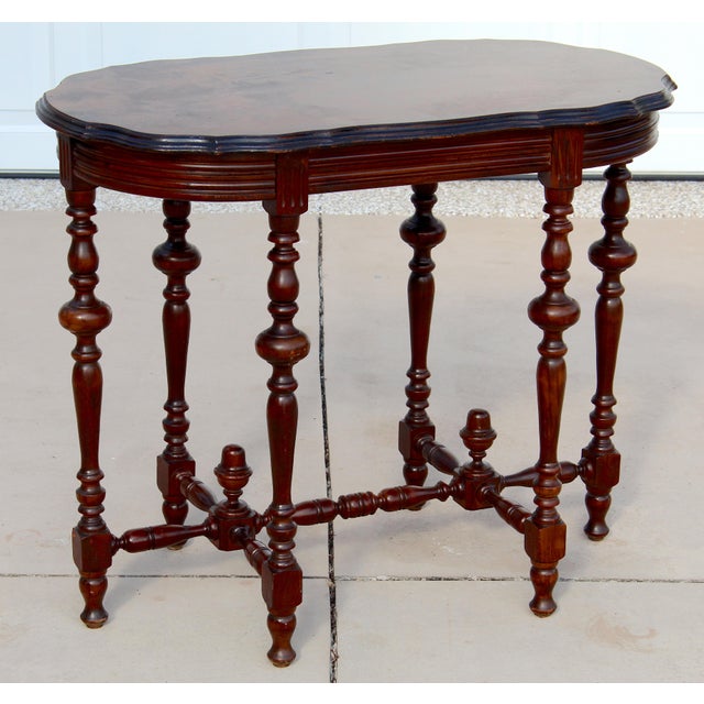 Elegant Early 20th Century Victorian-Style Flame Mahogany Library Table For Sale In Naples, FL - Image 6 of 17