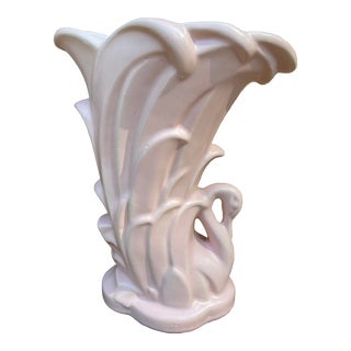 Mid 20th Century Pink Swan McCoy Vase For Sale