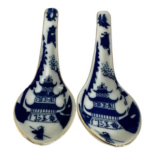 Pair of Bleu De Hue Porcelain Spoons - a Pair For Sale