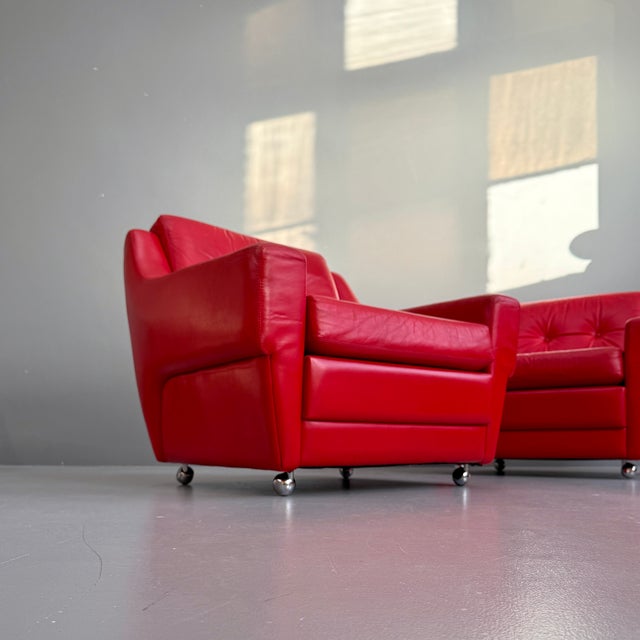 Red Mid-Century Leather Armchairs, 1970s, Set of 2 For Sale - Image 8 of 11