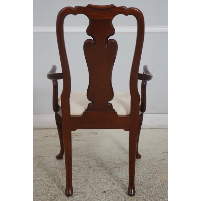 Kindel Furniture Set of 6 Kindel Queen Anne Mahogany Dining Room Chairs For Sale - Image 4 of 18