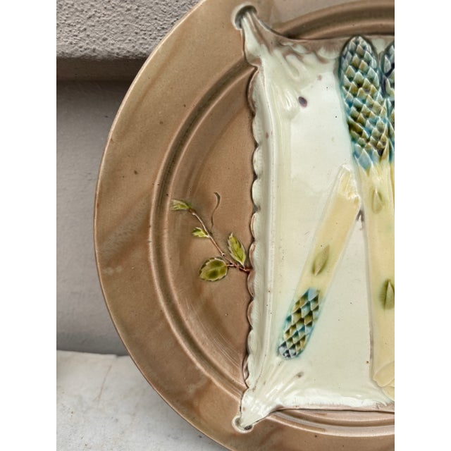 Luneville 19th Century Majolica Asparagus Plate Luneville For Sale - Image 4 of 5