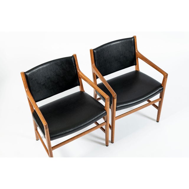 Black Hans J. Wegner Jh507 Oak Dining Armchairs for Johannes Hansen (Attr.), Set of 6, Denmark, Circa 1965 For Sale - Image 8 of 18