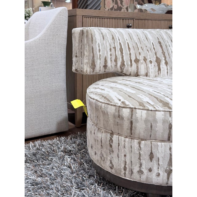 Theodore Alexander Late 20th Century Tomlinson Cambria Curved Velvet Sofa by Theodore Alexander For Sale - Image 4 of 10