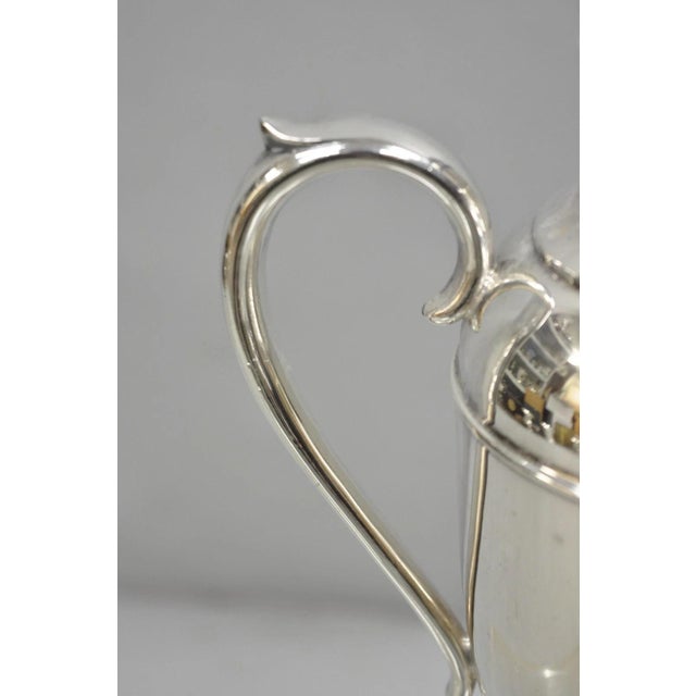 Art Deco Vintage Sheridan Art Deco Silver Plated Martini Cocktail Shaker Pitcher For Sale - Image 3 of 7