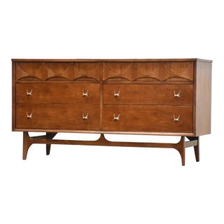 1960s Refinished Walnut Dresser by Broyhill Brasilia For Sale