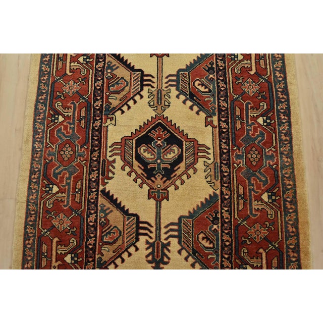 1990s Fine Heriz Runner 3’2” X 10’7” Beige Wool Vintage Hand-Knotted Oriental Rug For Sale - Image 5 of 14