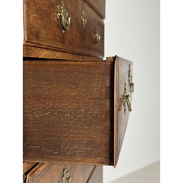 English Tallboy / Chest of drawers / Chest on Chest. Consisting of 2 chests of drawers stacked on top of each other....