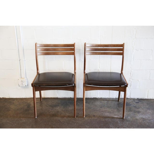 Mid-Century Modern Rosewood Dining Chairs - A Pair | Chairish