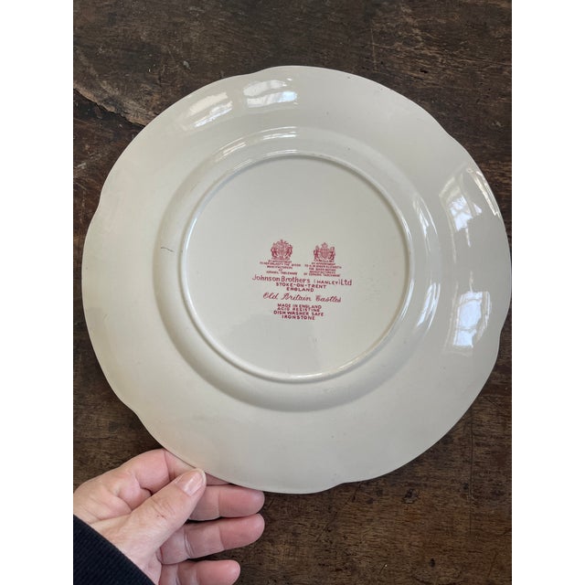 Lovely set of seven plates , by Johnson Brothers of England. The set of seven is presented in the old Britain castles...