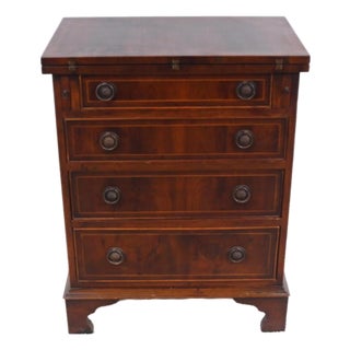 Georgian Revival Yew Bachelor's Chest of Drawers with Flip Top, 1920s For Sale