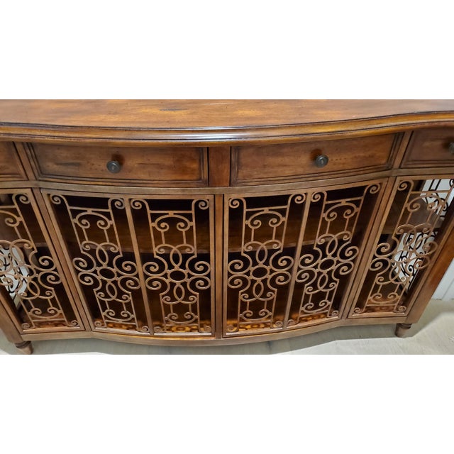 Traditional Rare Vintage Neiman Marcus Pulaski Keepsakes Tuscan Bow-Front Brass Door Console & Credenza For Sale - Image 3 of 8