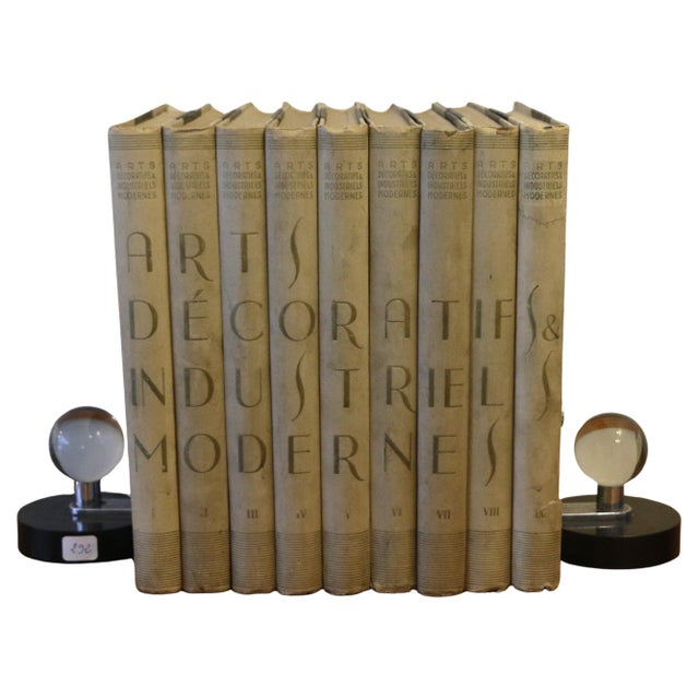 Modernist Paperweights, Set of 2 For Sale - Image 5 of 5