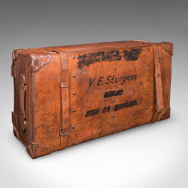 Traditional Large Antique Trunk Case, English, Leather, Suitcase, Shop Display, Edwardian For Sale - Image 3 of 12