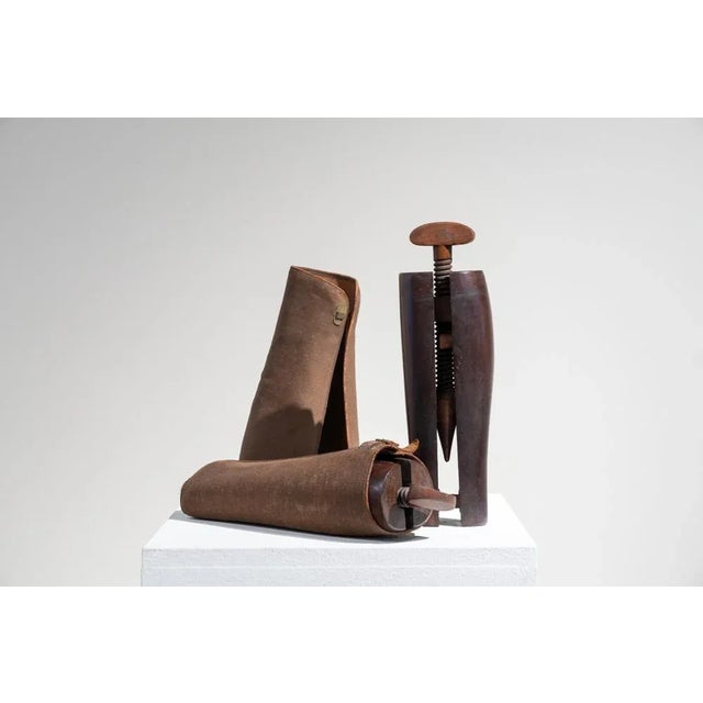 Antique Boot Trees with Their Covers from The Legging Tree Co., Cambridge, Uk, 1900, Set of 2 For Sale - Image 4 of 7