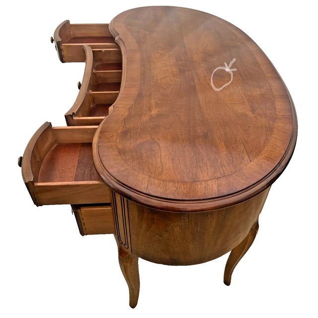1980s Henredon French Desk Kidney Shaped Vanity Five Dovetail Drawers Petite Size For Sale In Palm Springs - Image 6 of 13
