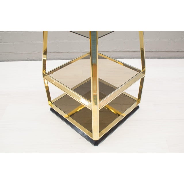 Black Hollywood Regency Pyramid Shelves in Gilt Brass & Smoked Glass, 1960s For Sale - Image 8 of 15