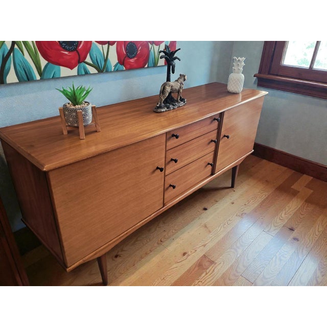 Mid-Century Walnut Sideboard by Alfred Cox, 1950s For Sale - Image 9 of 18