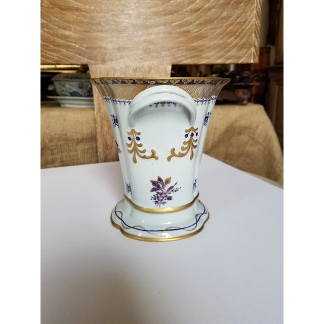 1960s Chinese Export Style Vase by Mottahedeh For Sale In San Antonio - Image 6 of 11