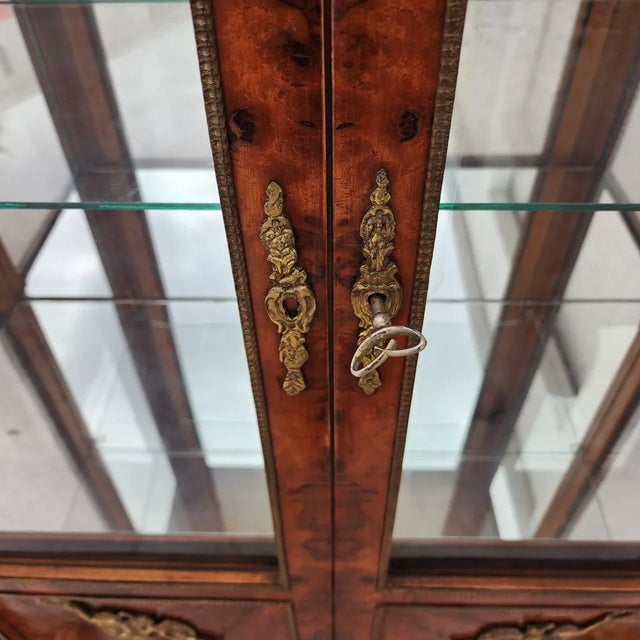 Louis XV Display Case Vitrine For Sale - Image 9 of 12