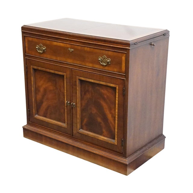 DIXIE FURNITURE Banded Mahogany Traditional Style 68" Flip-Top Server Buffet 549-861 32.75" High Leaves In: 36" Wide...