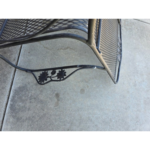 Vintage Russell Woodard Attributed Wrought Iron Briarwood Daisy Bench Settee For Sale - Image 12 of 17