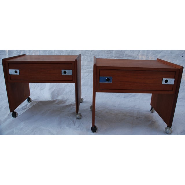 Mid Century Teak Night Stands A Pair Chairish