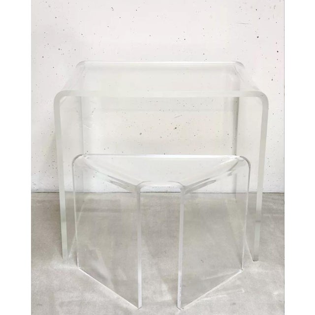 Desk or dressing table and its acrylic glass stool circa 1970. Good condition. Note some minor scratches.