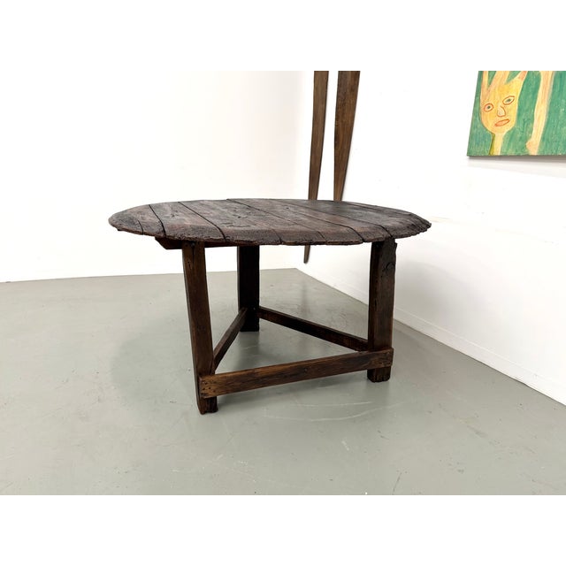 Round Folk Art Table in Oak, 1880 For Sale - Image 11 of 18