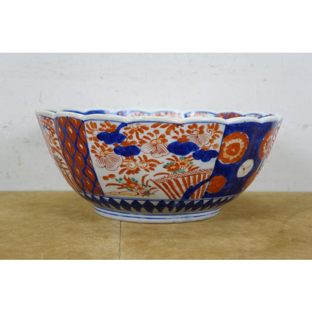 Early 20th Century Antique Japanese Meiji Imari Porcelain Scalloped Edge Bonsai Tree Bowl For Sale - Image 5 of 13
