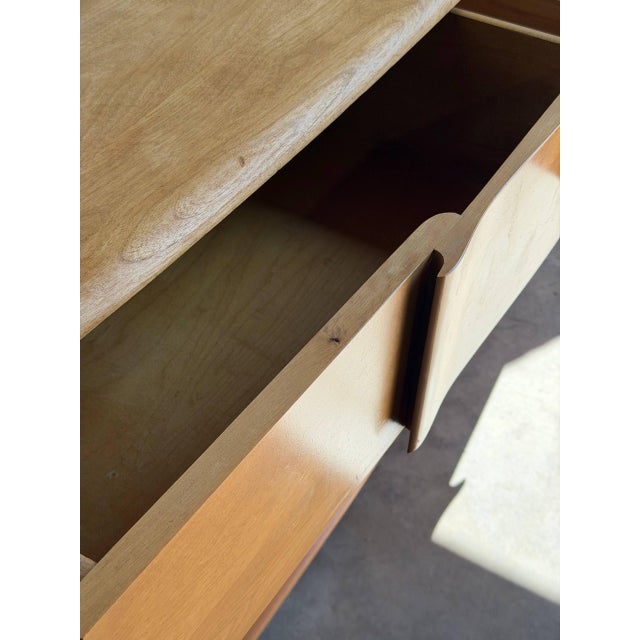 Heywood Wakefield Maple Lowboy Wooden Dresser Chest of Drawers Mid-Century Modern 1950s For Sale - Image 13 of 13