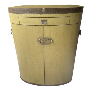 Vintage Art Deco Travel Vanity Trunk For Sale