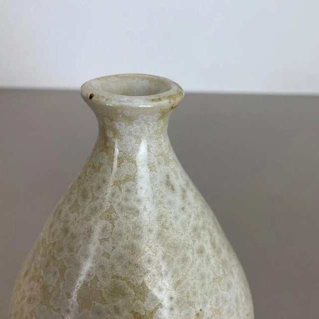 1970s Abstract Ceramic Studio Pottery Vase from Gerhard Liebenthron, Germany, 1970s For Sale - Image 5 of 10
