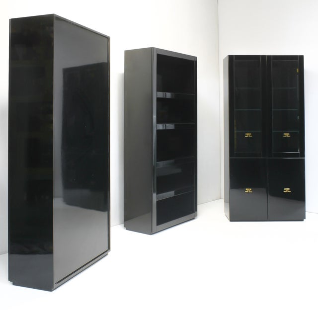 Hollywood Regency High Gloss Wall Cabinet with Bar by Guy Lefevre for Maison Jansen, 1970s, Set of 3 For Sale - Image 3 of 18