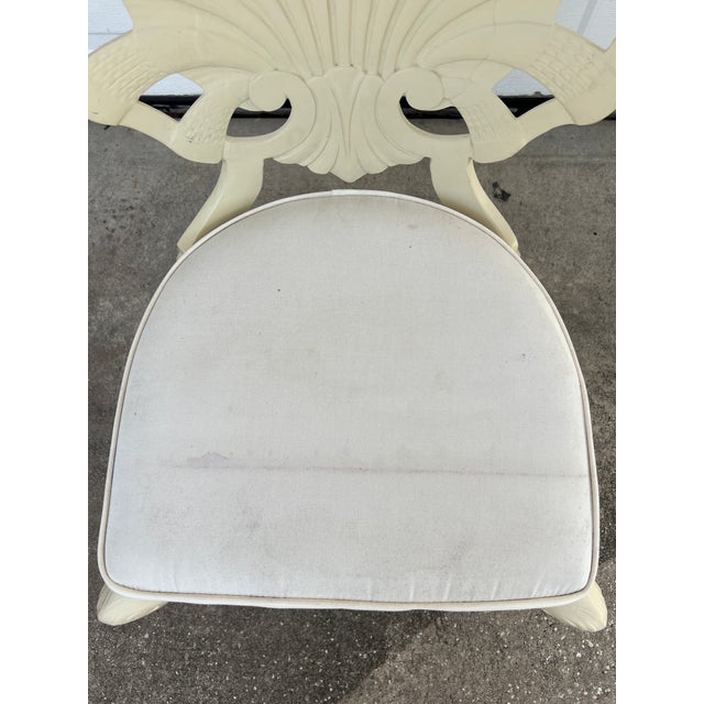 Cream Regency 1960s Clam Shell Chair in Style of Tropitone Veneman Collection Grotto by Brown Jordan For Sale - Image 8 of 10