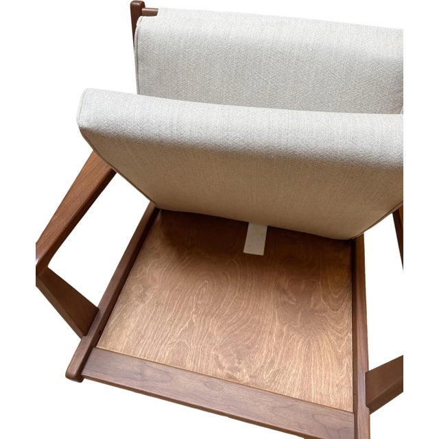 Mid-Century Modern Jens Risom "Jens" Walnut Lounge Chair for Design Within Reach For Sale - Image 3 of 16