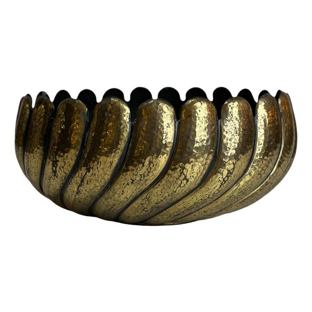 Italian Brass Bowl in the style of Egidio Casagrande, 1970s For Sale
