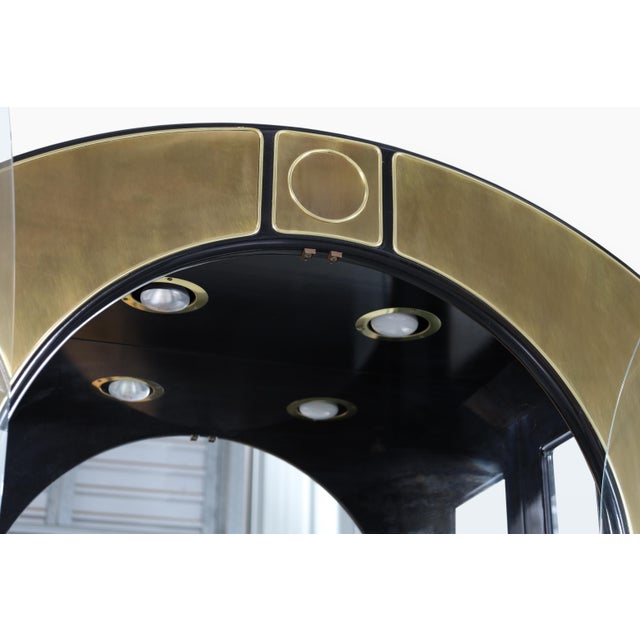 Wood 1970s Mastercraft Brass Vitrine / Display Cabinet For Sale - Image 7 of 13