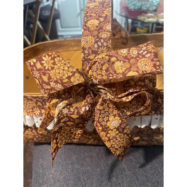 Vintage Rustic Woven Wood Basket With Floral Fabric Trim For Sale - Image 9 of 9