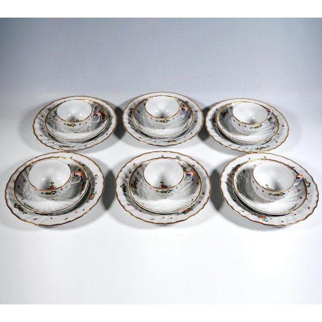 20th Century Swan Tea or Coffee Service with Indian Flowers for 6 from Meissen, Set of 22 For Sale - Image 6 of 11